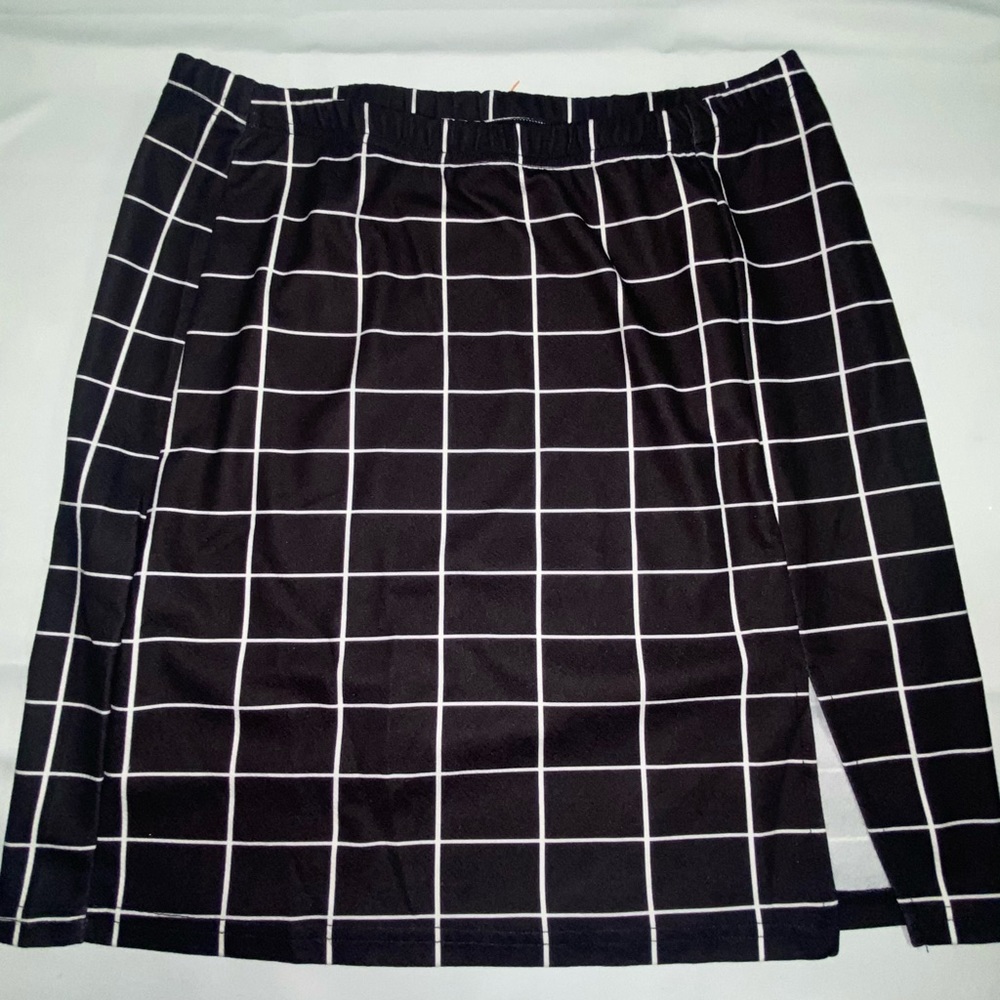 Stripped skirt
